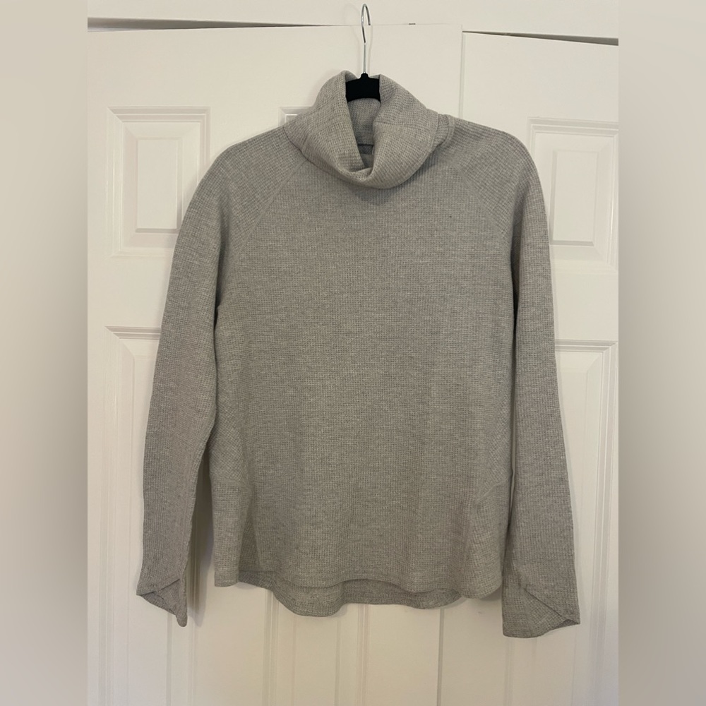 Kuhl waffle turtleneck